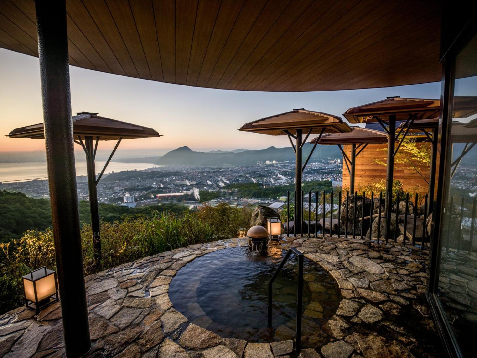 Ana Intercontinental Beppu Resort & Spa By Ihg Exterior photo